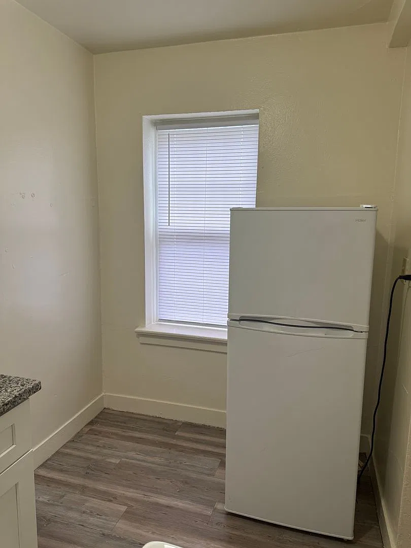 1035 South 17th Street Apartments — Photo 4