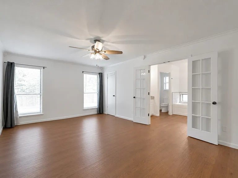 2127 Tanglewood Dr #D — Photo 16