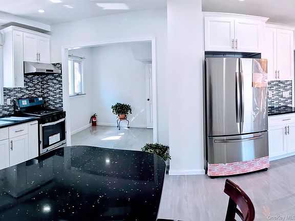 4th image of 143-40 poplar Avenue