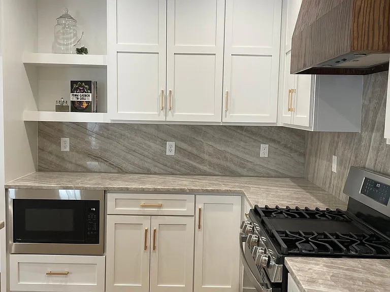 1402 N Main St — Photo 21