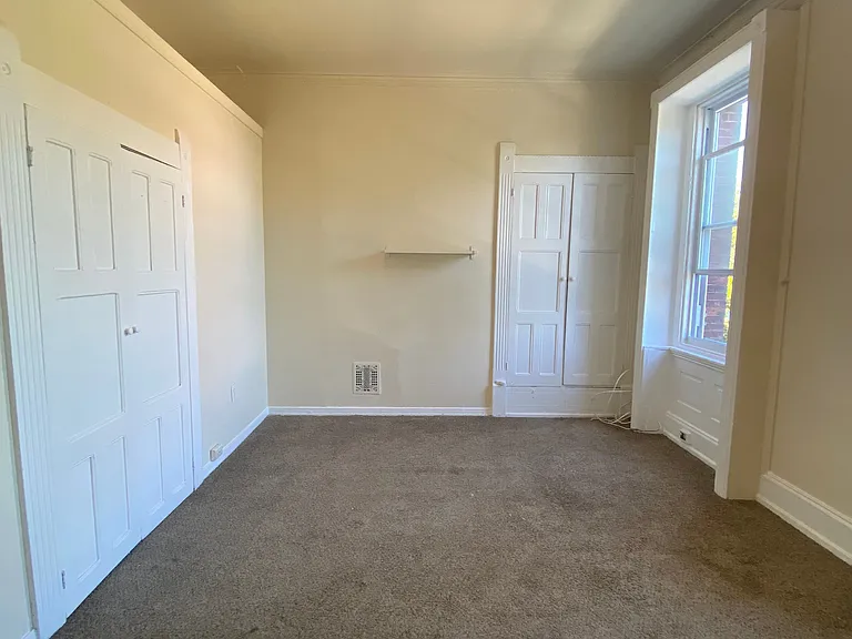 3210 Powelton Ave — Photo 4