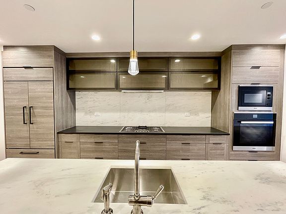 5th image of 15 E 31st St #3