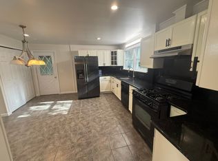 534-536 Commonwealth Ave #2, Newton Center, MA 02459