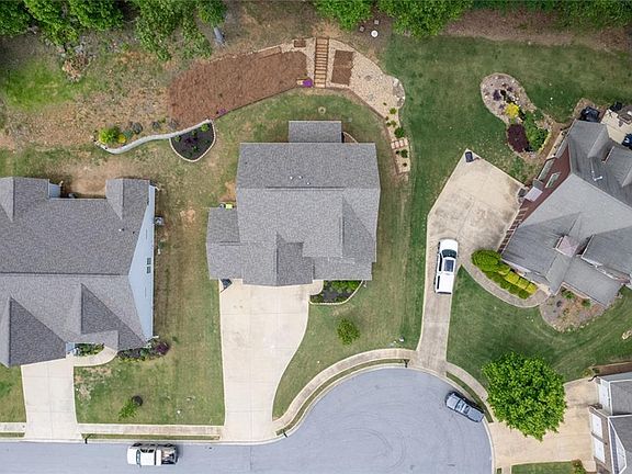 4th image of 197 Stafford Ln