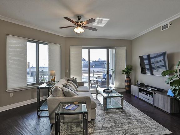 5th image of 1209 E Cumberland Ave Unit 607