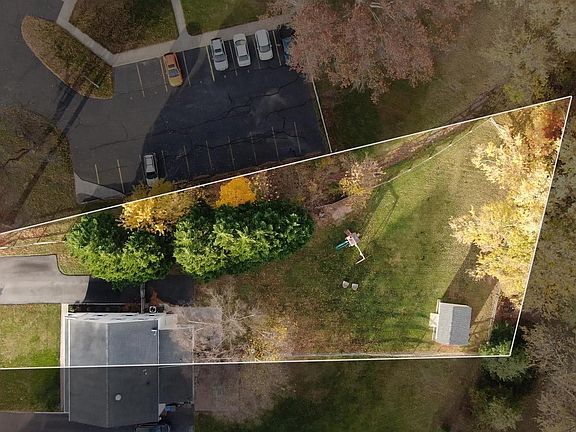 5th image of 680 S 6th Ave