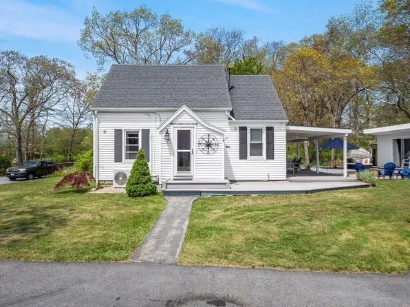 41 Torrington Rd, Fairhaven, MA 02719