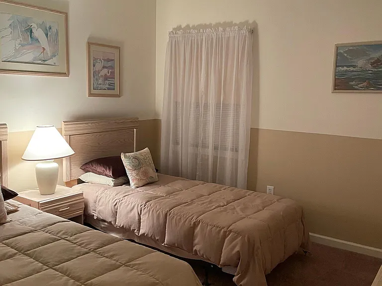 606 River Oaks Dr #56D — Photo 2