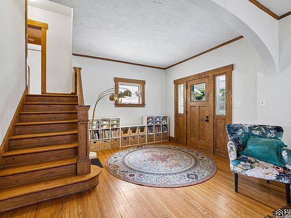 5th image of 1951 Sewell St