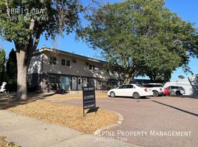 2308 S Duluth Ave