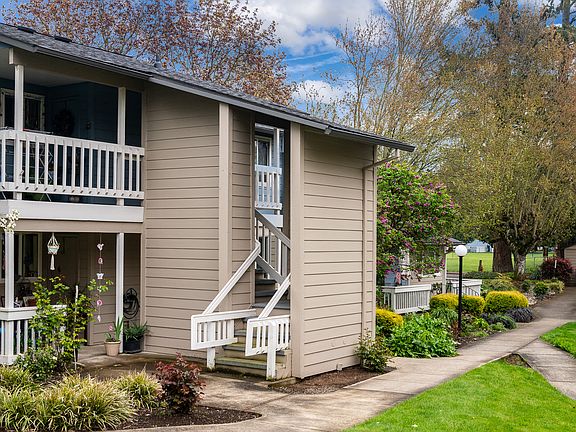 4th image of 488 NW 6th Ave #2097958