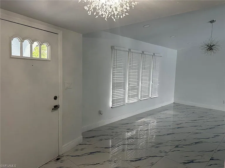 101 Edward Ave — Photo 4