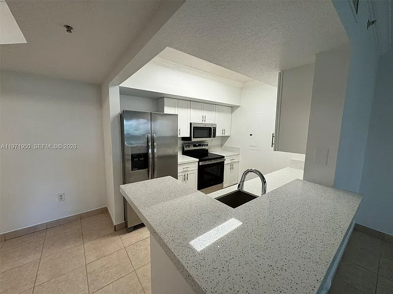 11701 SW 2nd St #5106 — Photo 6