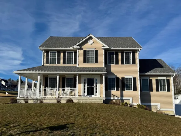 5 Sophie Circle, Hooksett, NH 03106