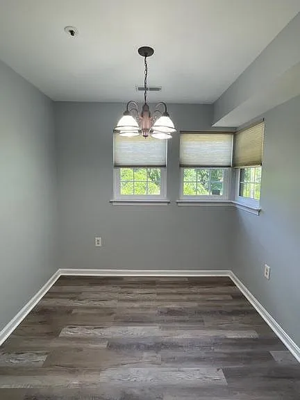 8507 Falls Run Rd #C — Photo 11