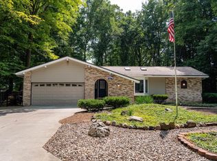 1905 Oakland Dr, Mount Pleasant, MI
