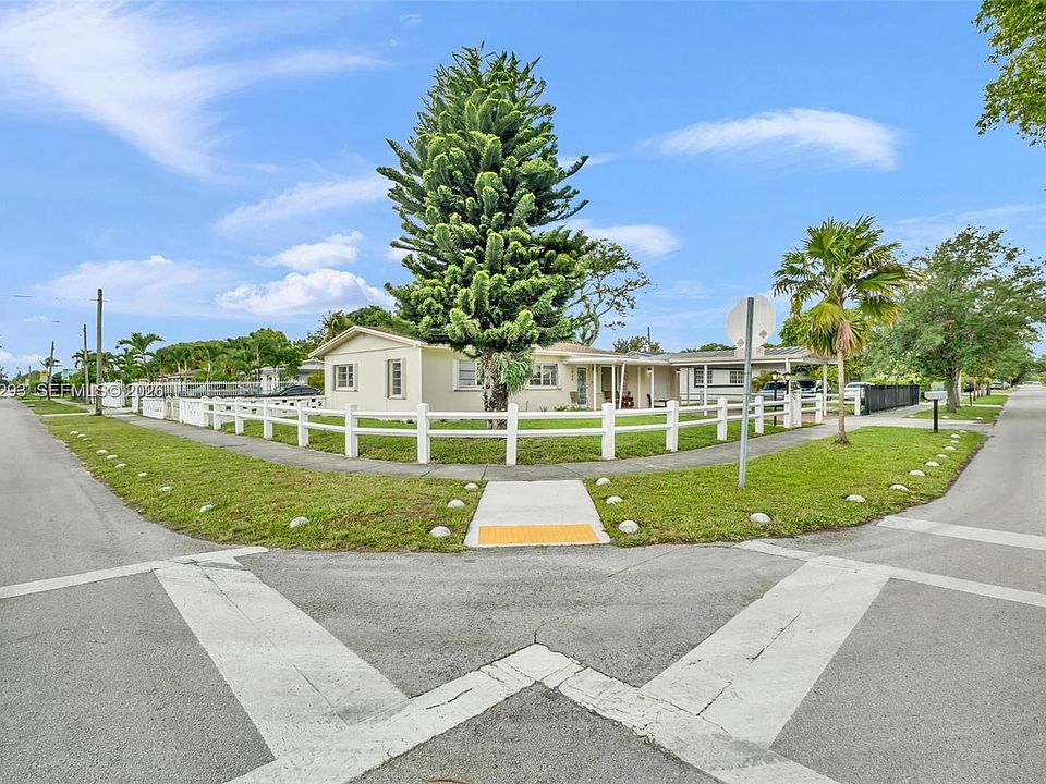 1st image of 1900 NW 131st St