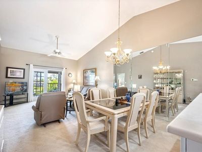 7340 Coventry Ct APT 829, Naples, FL, 34104