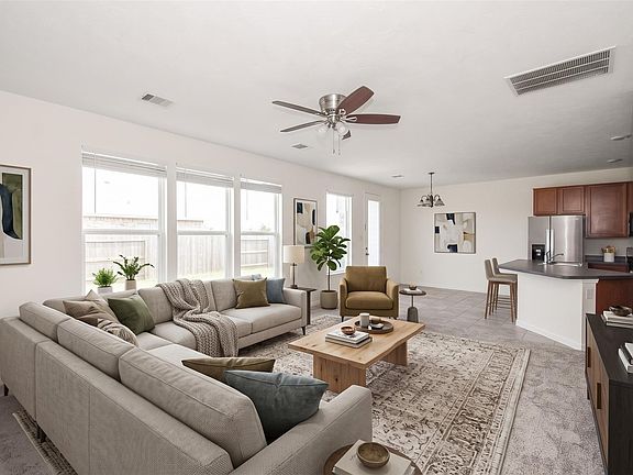 5th image of 5334 Rose Trellis St