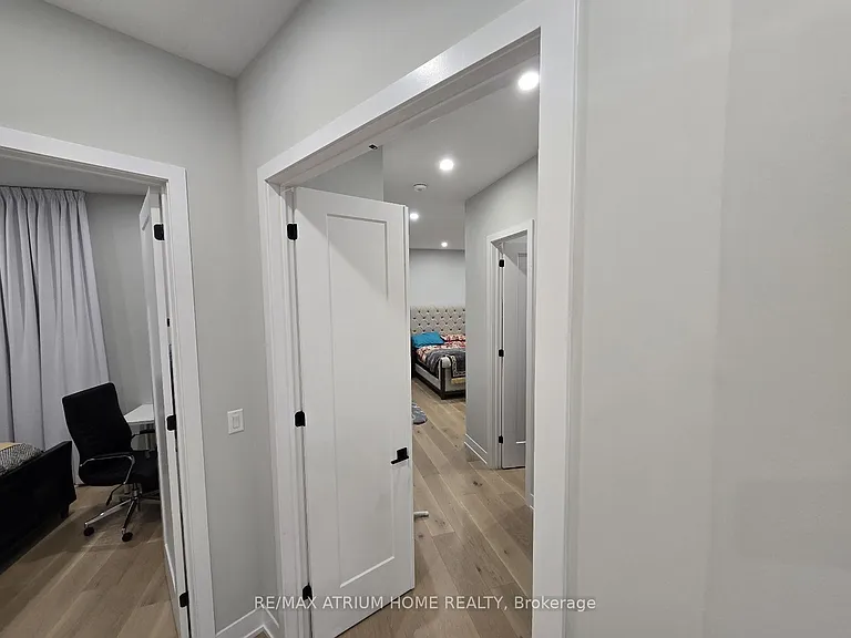 5 Norbury Cres — Photo 1