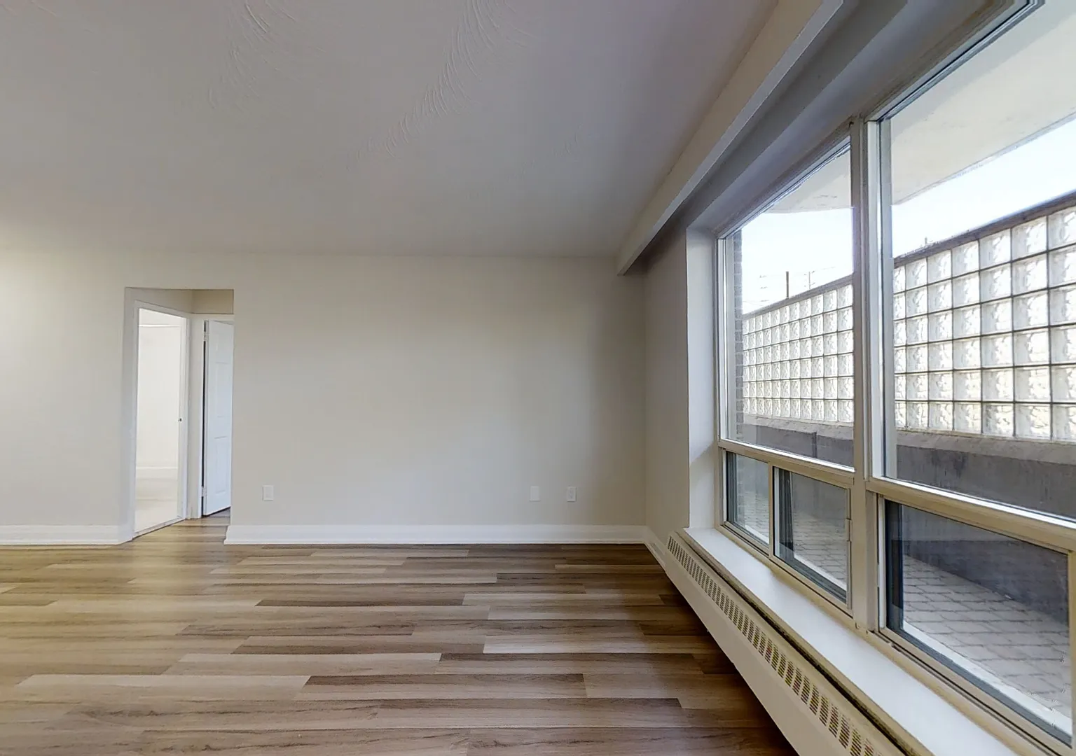 1015 Orchard — Photo 3
