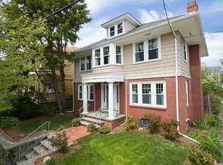 30 Savoy St, Providence, RI 02906