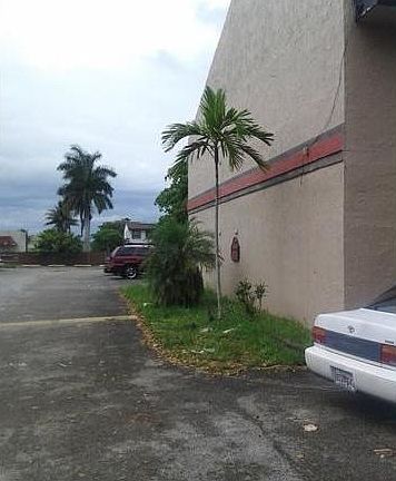 2nd image of 720 SW 81st Ave #11A