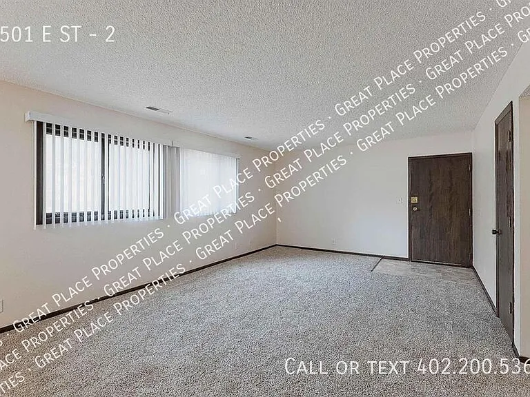 2501 E St #2 — Photo 12