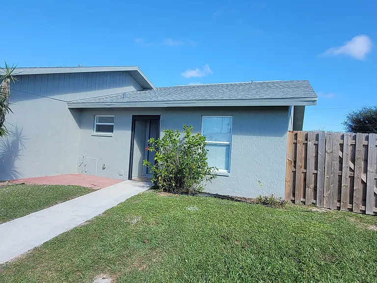 11232 Pendleton Ave — Photo 26