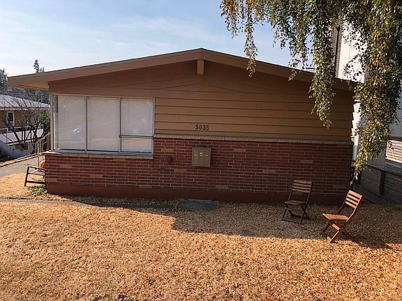 Quiet triplex on a residential street