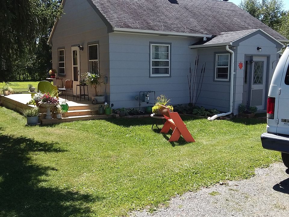 2nd image of 317 Central Ave