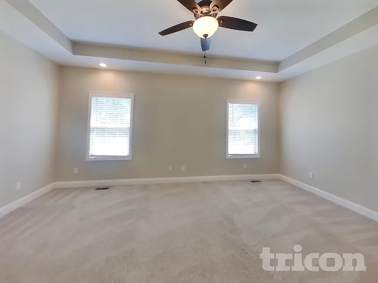 109 Jesse Dr — Photo 7