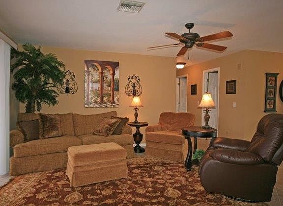 2nd image of 157 Gulfport Ct