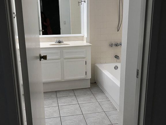 Spare Bath