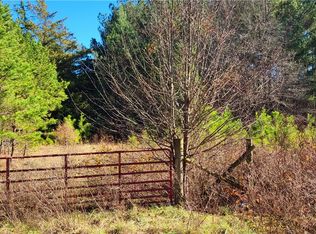 516 Conneross Rd, Townville, SC 29689