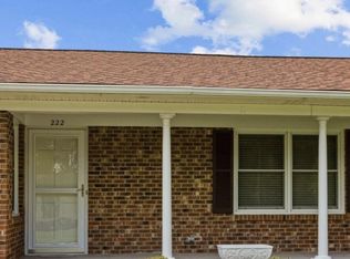 222 Lawson Rd, Washington, NC 27889