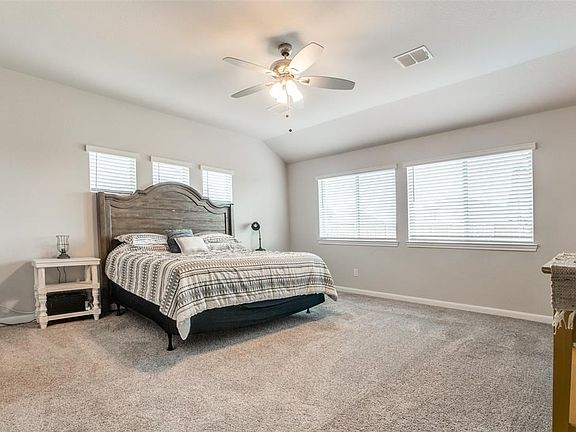 4th image of 1417 Pleasant Knoll Trl
