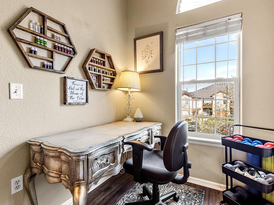 Office/workout space/reading nook