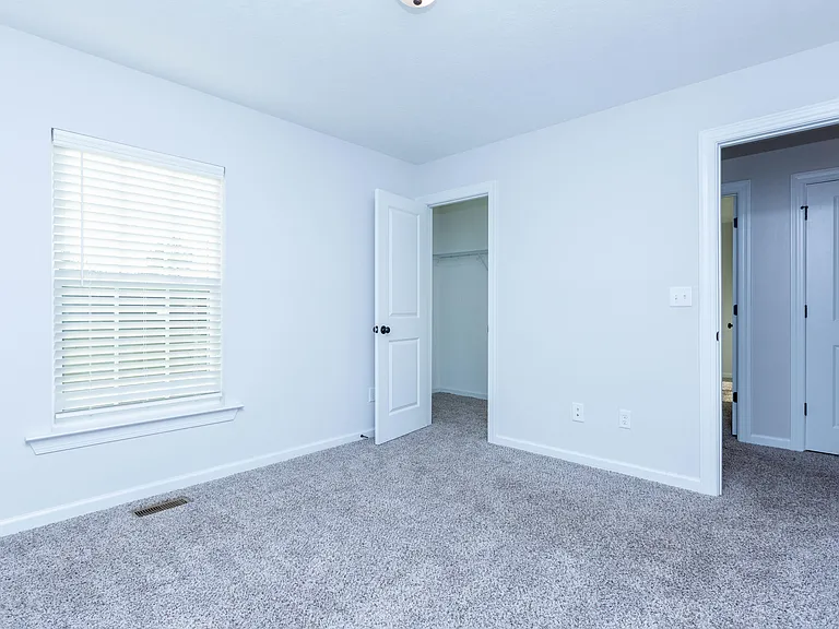 5105 Heathbrook Dr — Photo 19