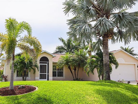 3rd image of 4623 SW 20th Pl