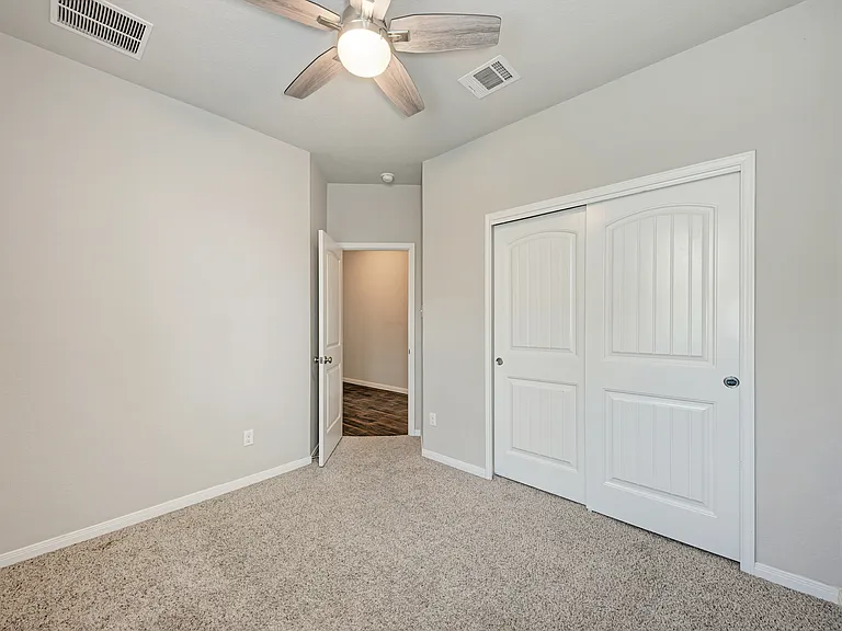 125 Jubilee Dr — Photo 6