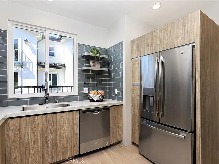 1 Spyglass Ave — Photo 39