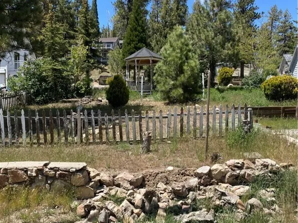 39238 Willow Landing Rd, Big Bear Lake, CA 92315