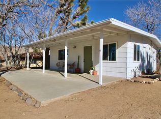7569 Shawnee Trl, Yucca Valley, CA 92284