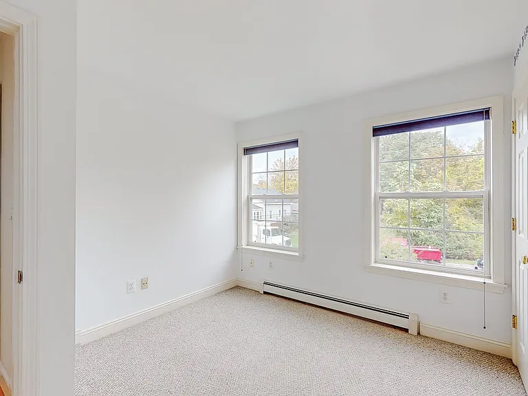 59 Boothby Ave — Photo 27