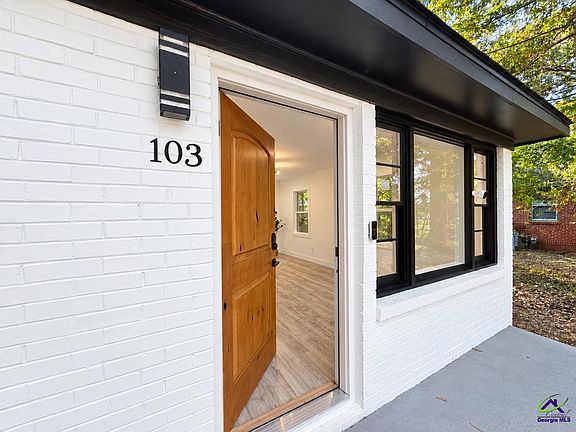 3rd image of 103 Edna Pl