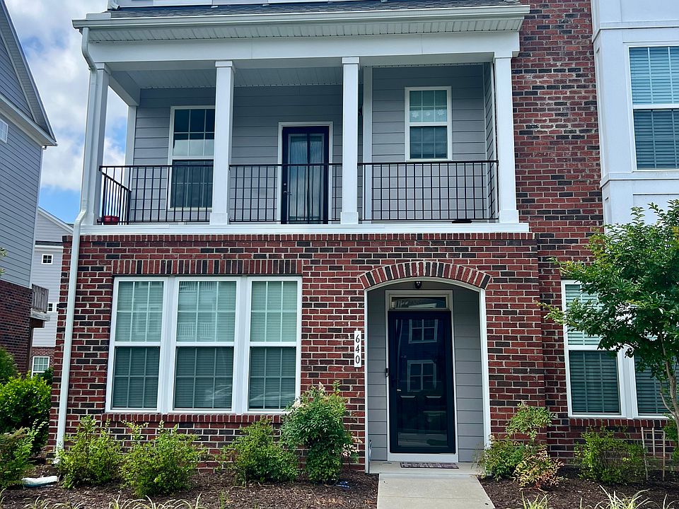1st image of 640 Hibiscus St