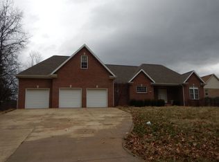 7600 Telephone Rd, Newburgh, IN 47630