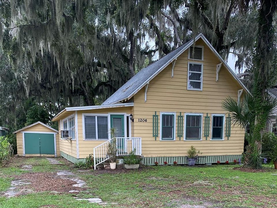 1st image of 1206 PALMETTO