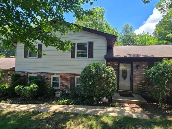 23146 Esperanza Dr, Lexington Park, MD 20653